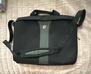 Wenger SwissGear Legacy Slimcase 17" Laptop Briefcase